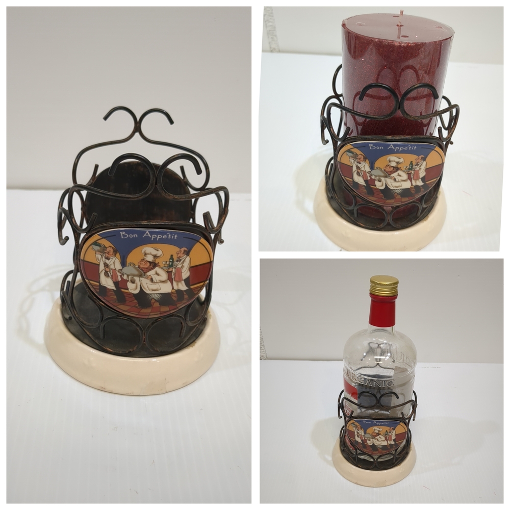 0505  Rustic Metal Holder For Candle Wine,Oil Bottle with Cream Base